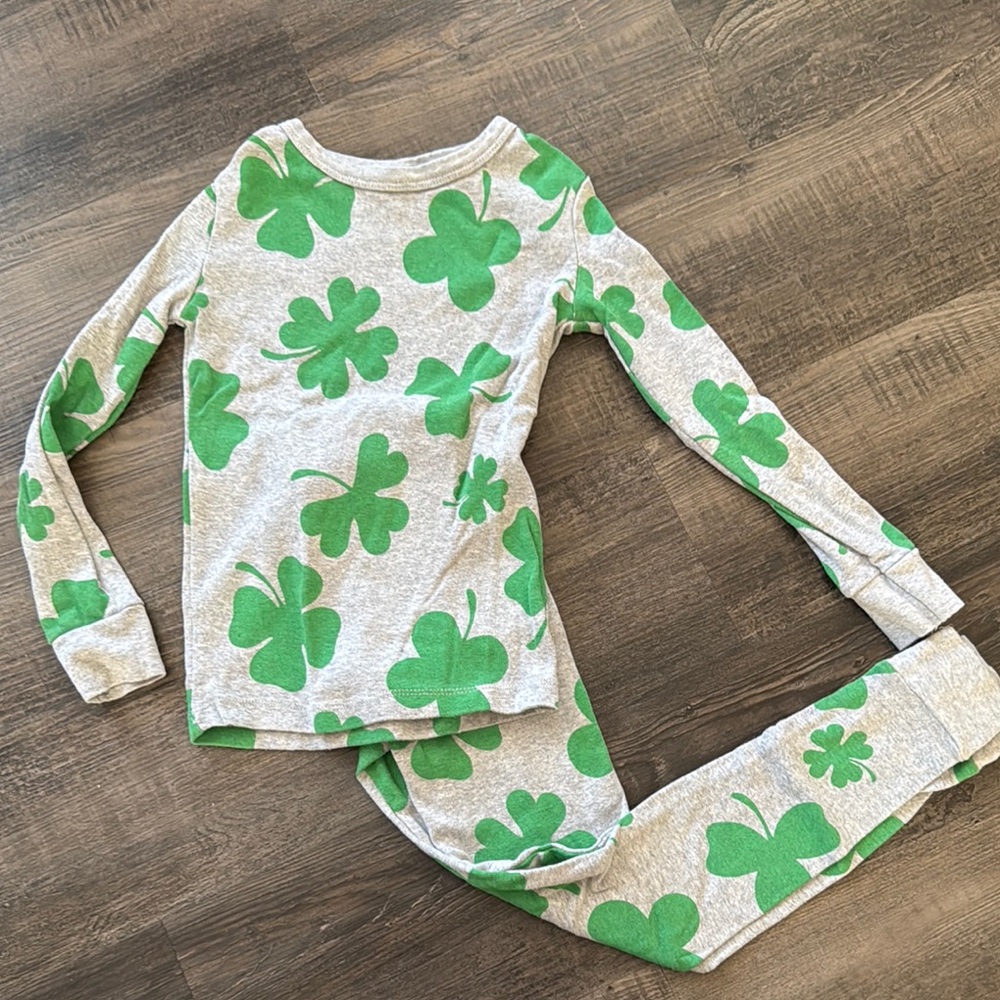 Kids Shamrock Pajamas - Green and Gray